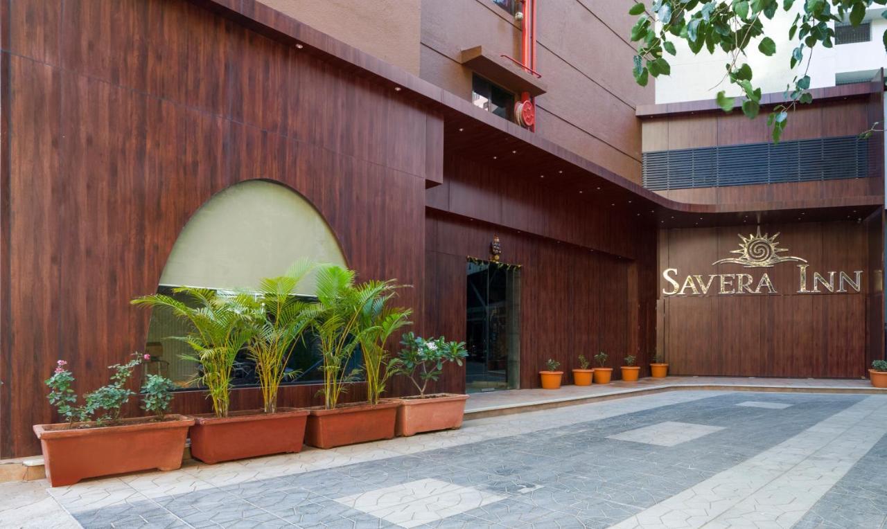 Treebo Premium Savera Inn Mumbai  Buitenkant foto